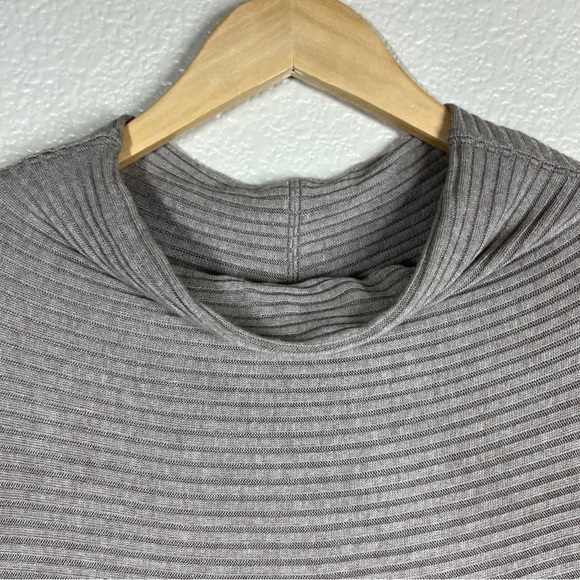 We The Free Top People Lover Ribbed Long‎ Sleeve Taupe Women’s Size Small - Picture 5 of 8